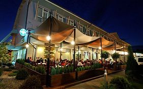 Perla Hotel